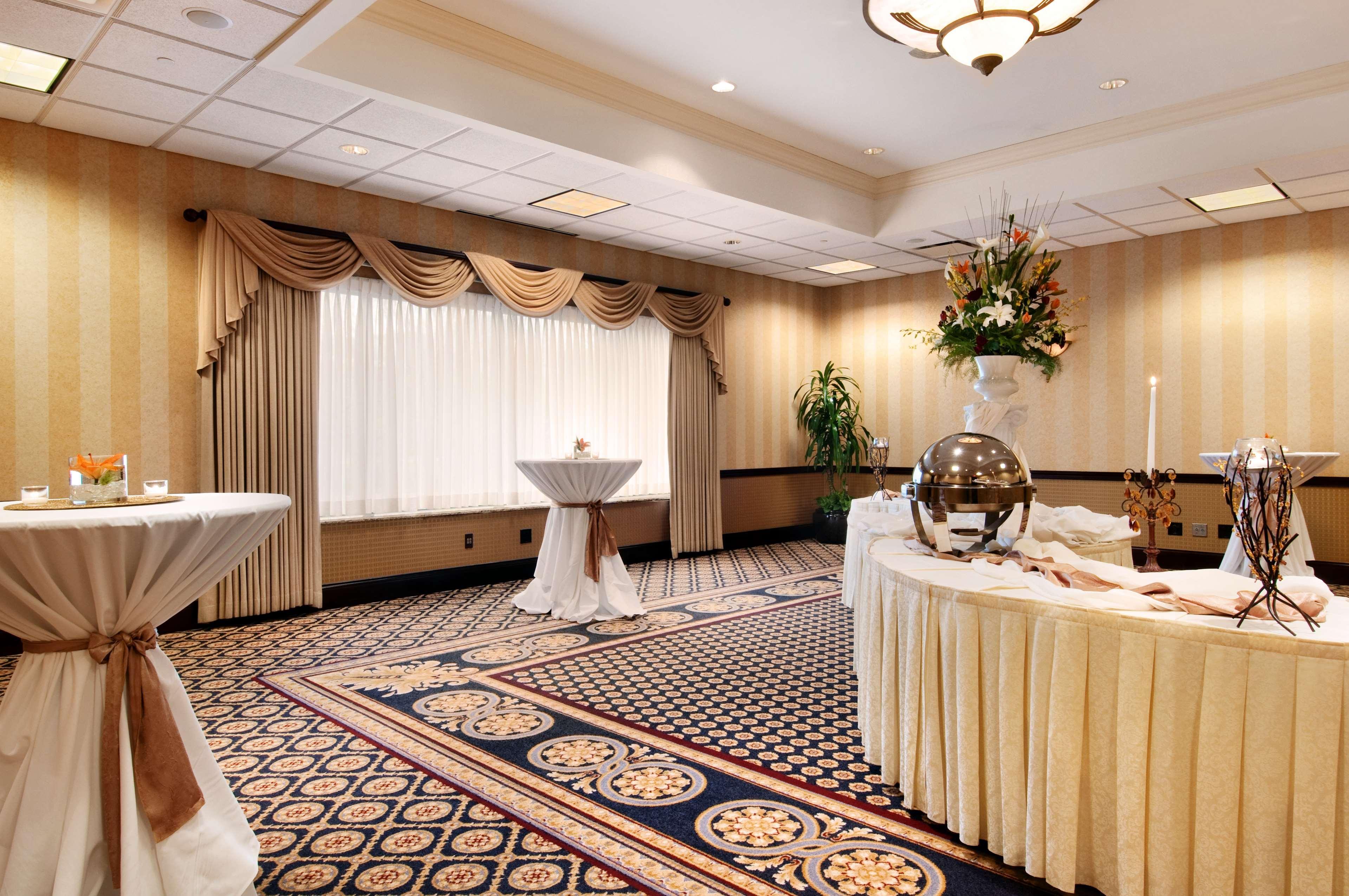 Doubletree By Hilton Lisle Naperville Exterior foto
