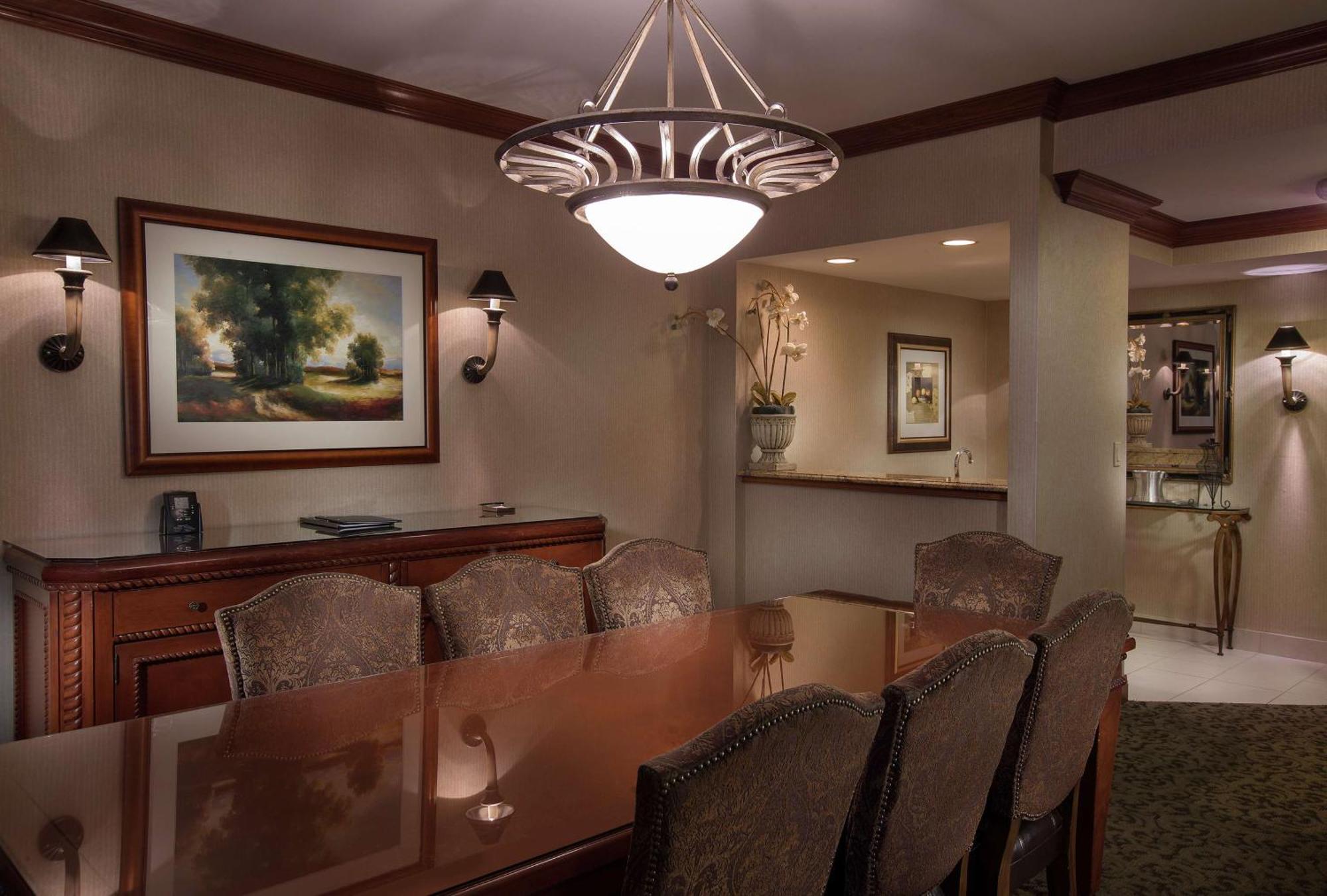 Doubletree By Hilton Lisle Naperville Exterior foto