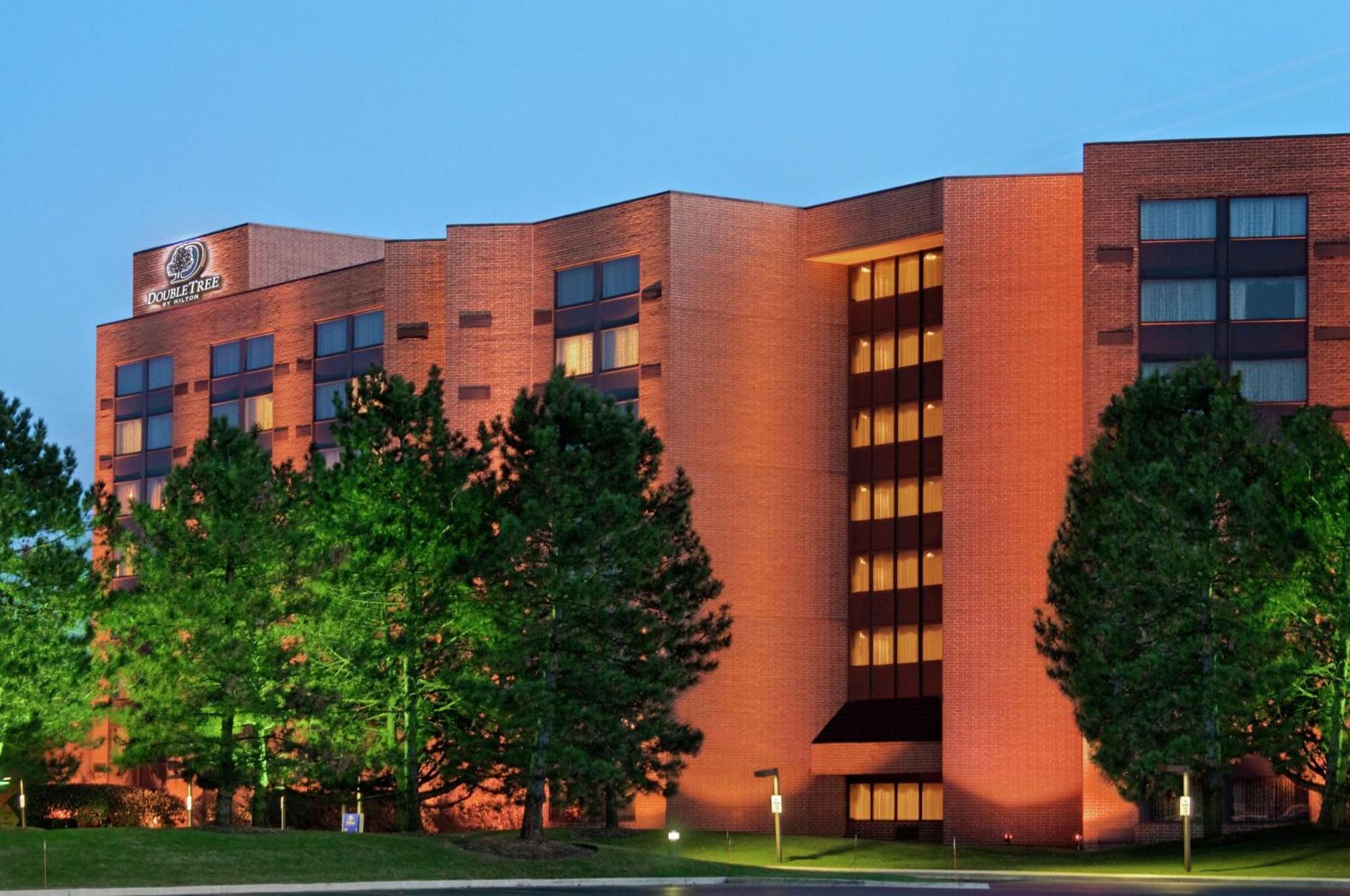 Doubletree By Hilton Lisle Naperville Exterior foto